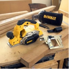 Dewalt Strug D26500K 1050 W