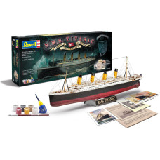 Revell Plastic model R.M.S. Titanic 100th Anniversary