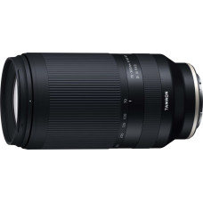 Tamron 70-300mm f/4.5-6.3 Di III RXD lens for Sony