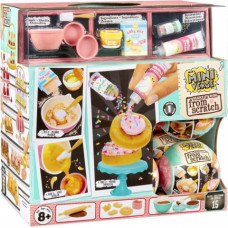MGA Figures set Miniverse Make It Mini From Scratch display 15 pcs